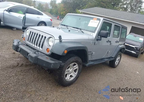 2013 Jeep Wrangler Unlimited Sport из США, поврежденный, VIN 1C4BJWDG0DL6H4925